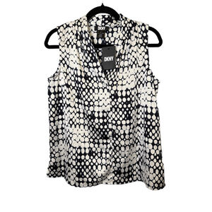NWT DKNY Size S Sleeveless Navy and White Blouse